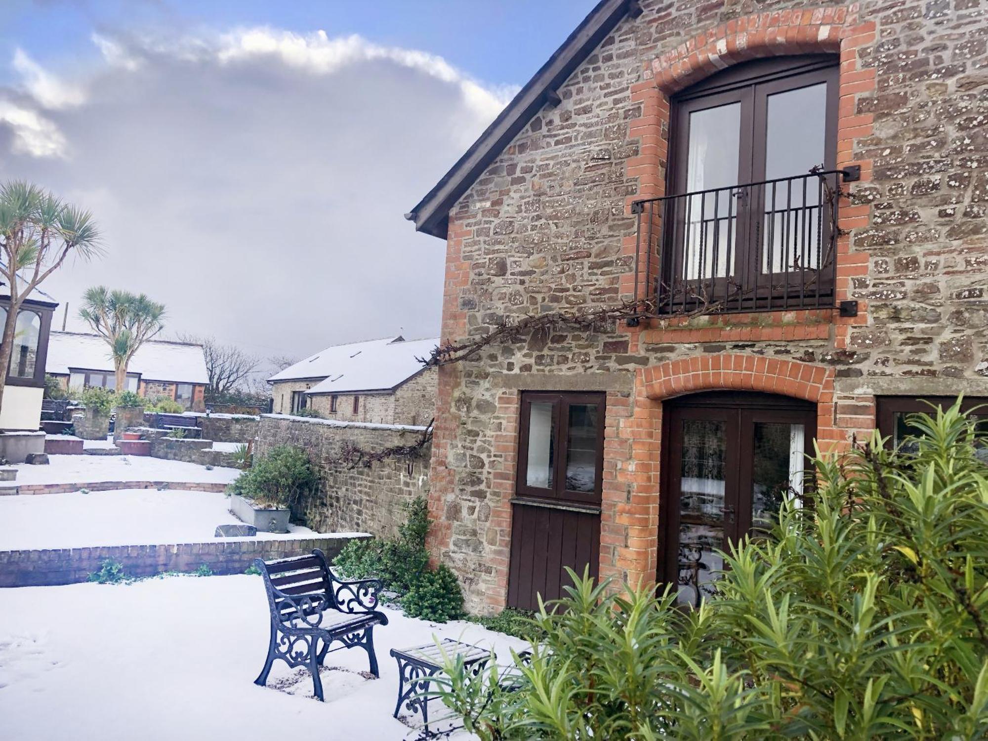 Downe Cottages Хартленд Номер фото