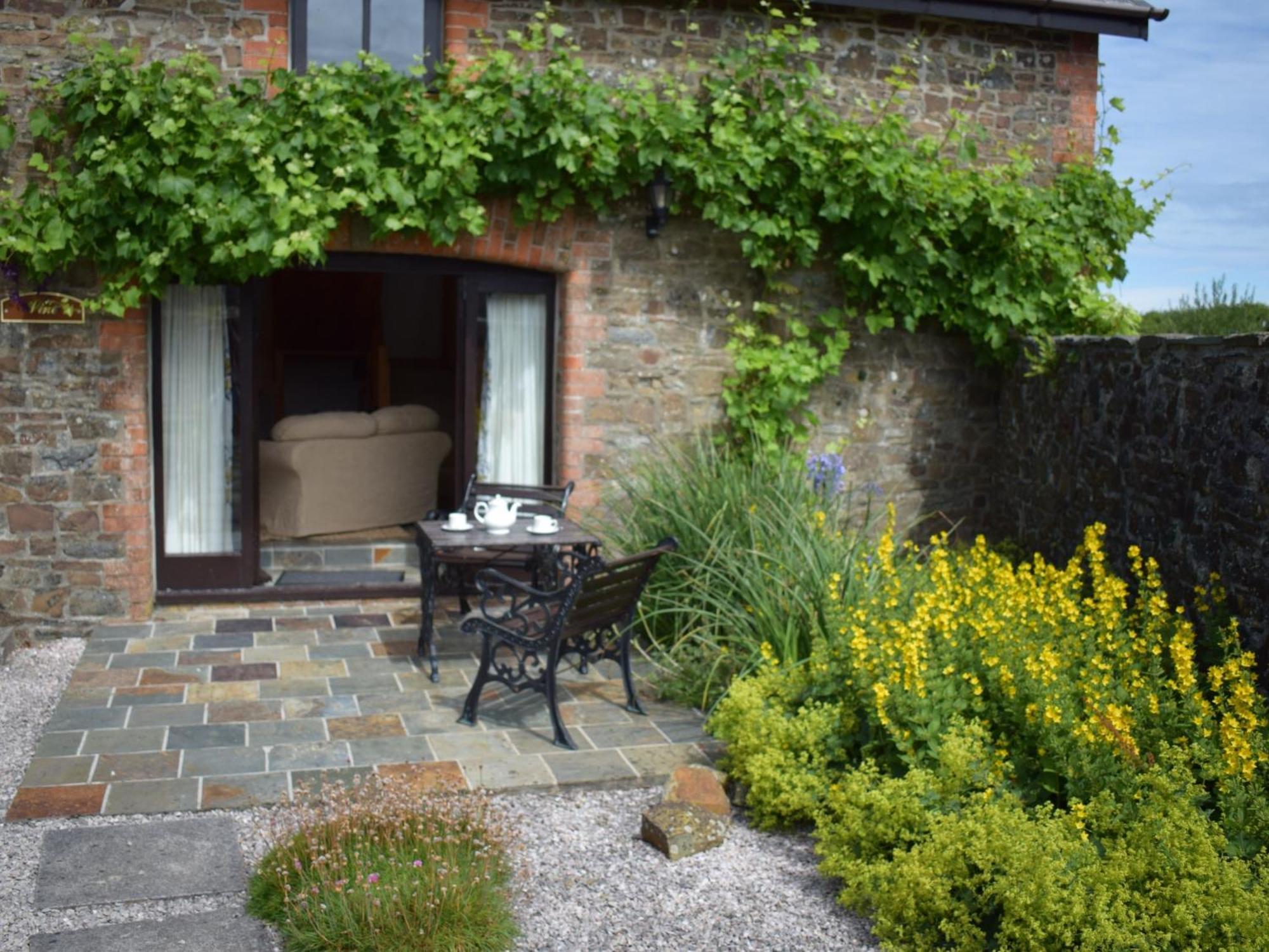 Downe Cottages Хартленд Номер фото